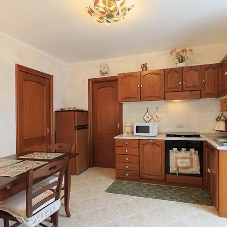 Maison Du Soleil شقة ستريزا